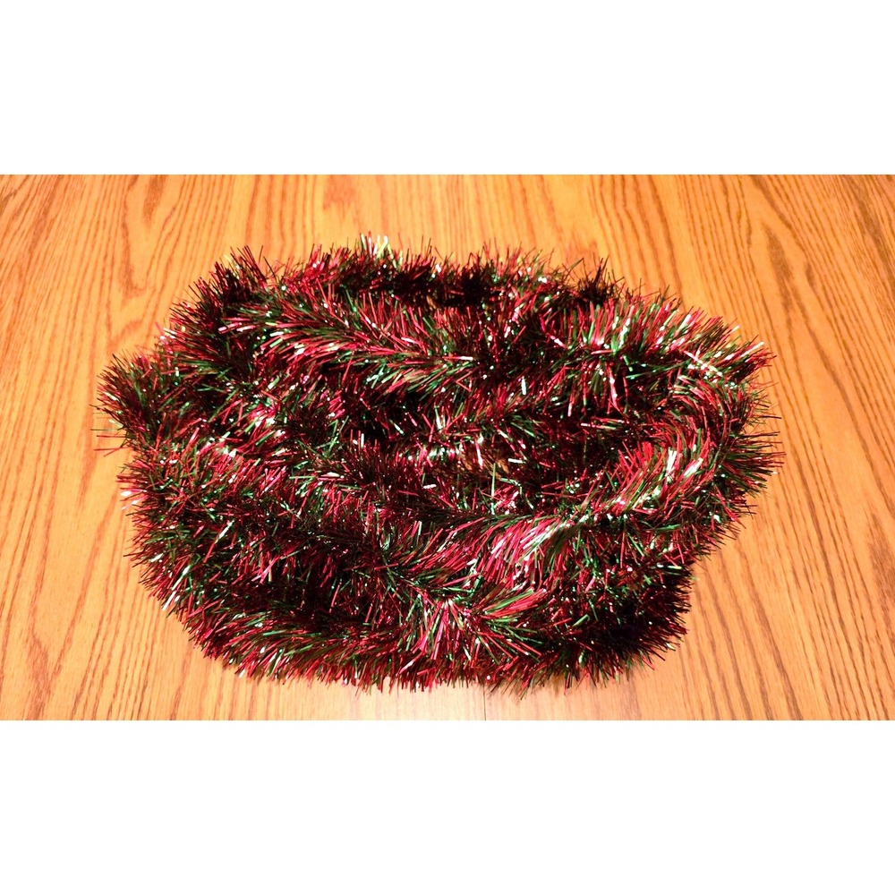 Christmas Tinsel Garland Red Green Metallic Holiday Decor, Excellent Condition - Picture 2 of 5